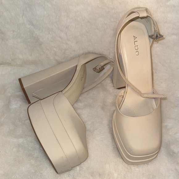 Aldo Shoes - Aldo Women's Elegant Cream Platforms